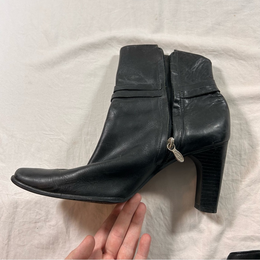 Harley-Davidson Black Heeled Leather Boots - Picture 3 of 9